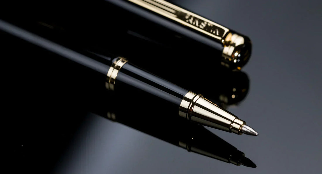 Best Pens for Left Handed Writers