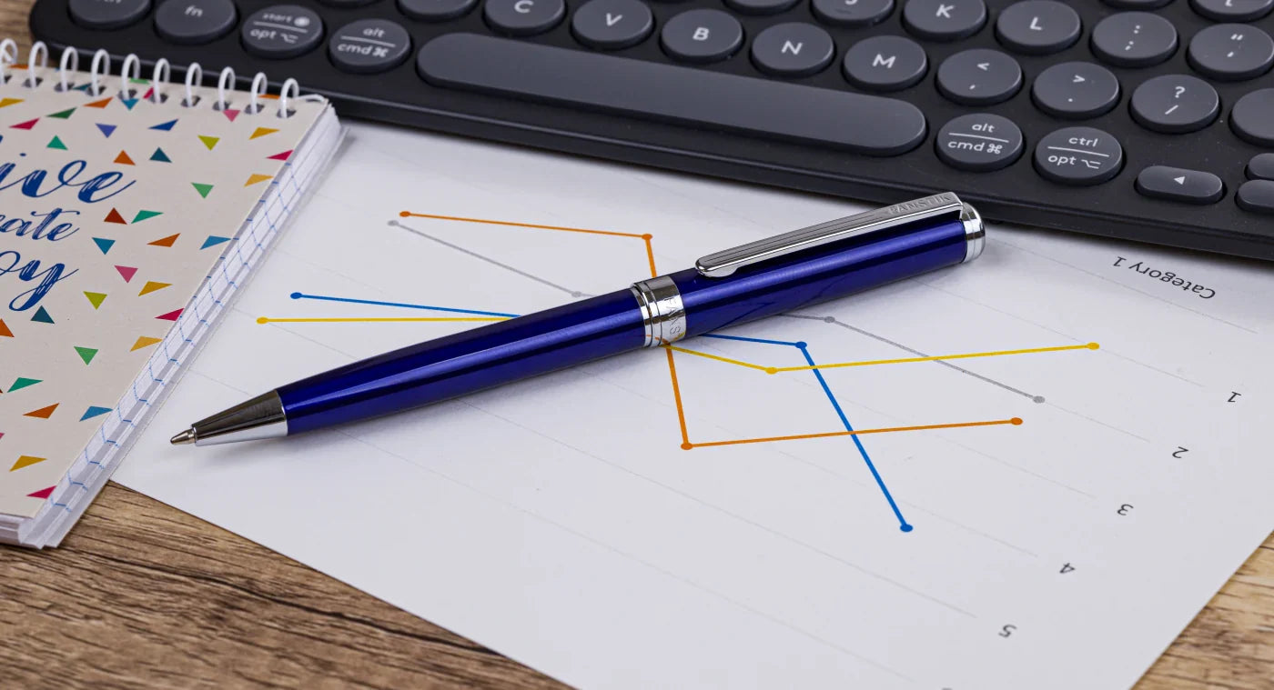 executive-focus-tactile-writing-analog